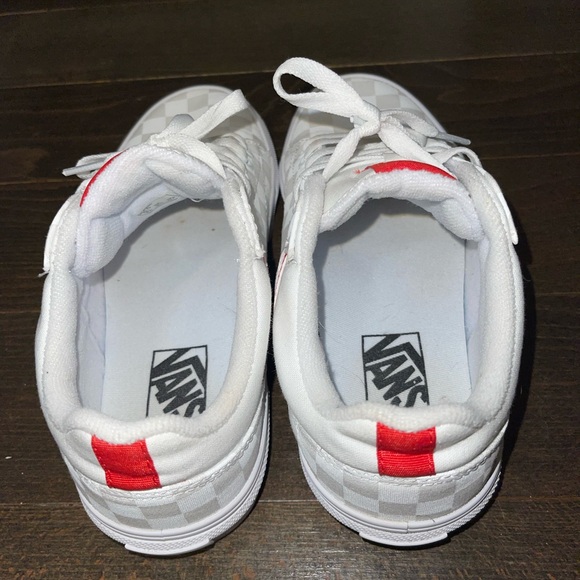 White checkered vans - Picture 3 of 7